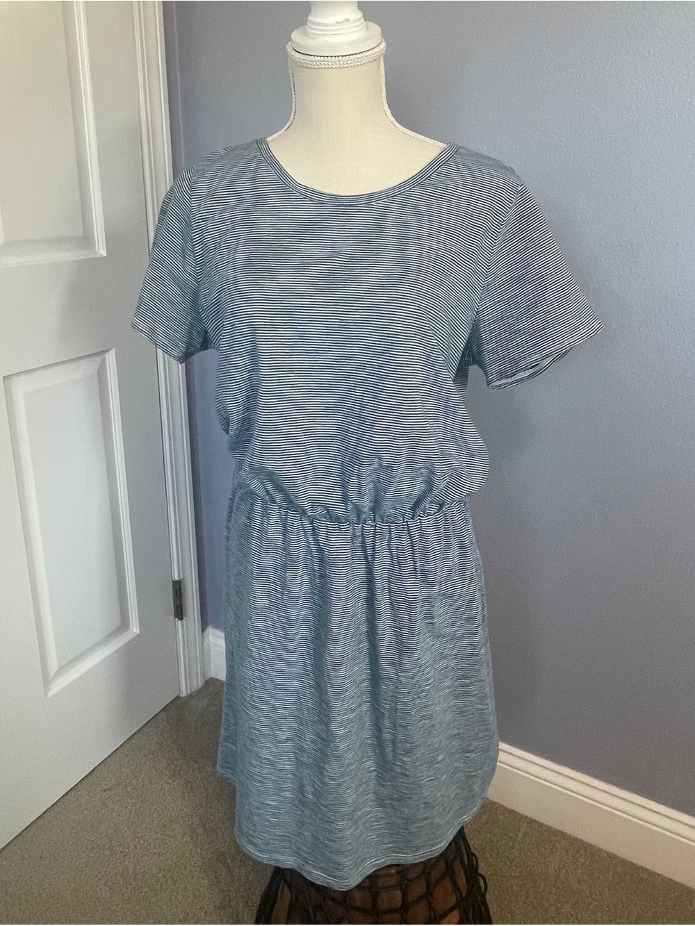 Old Navy Striped T-Shirt Cinch-Waist Dress size L